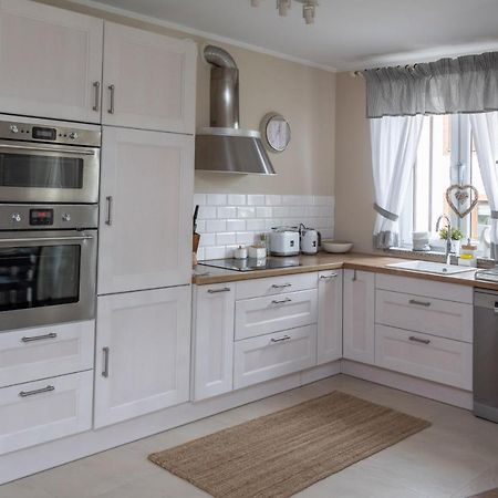 Two Garden Apartment, Apartament Z Dwoma Tarasami I Ogrodkami Поляниця-Здруй Екстер'єр фото