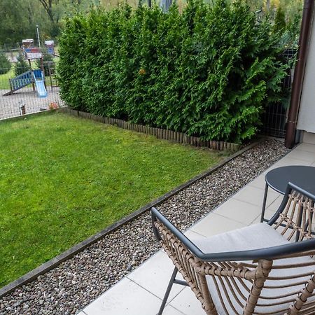 Two Garden Apartment, Apartament Z Dwoma Tarasami I Ogrodkami Поляниця-Здруй Екстер'єр фото