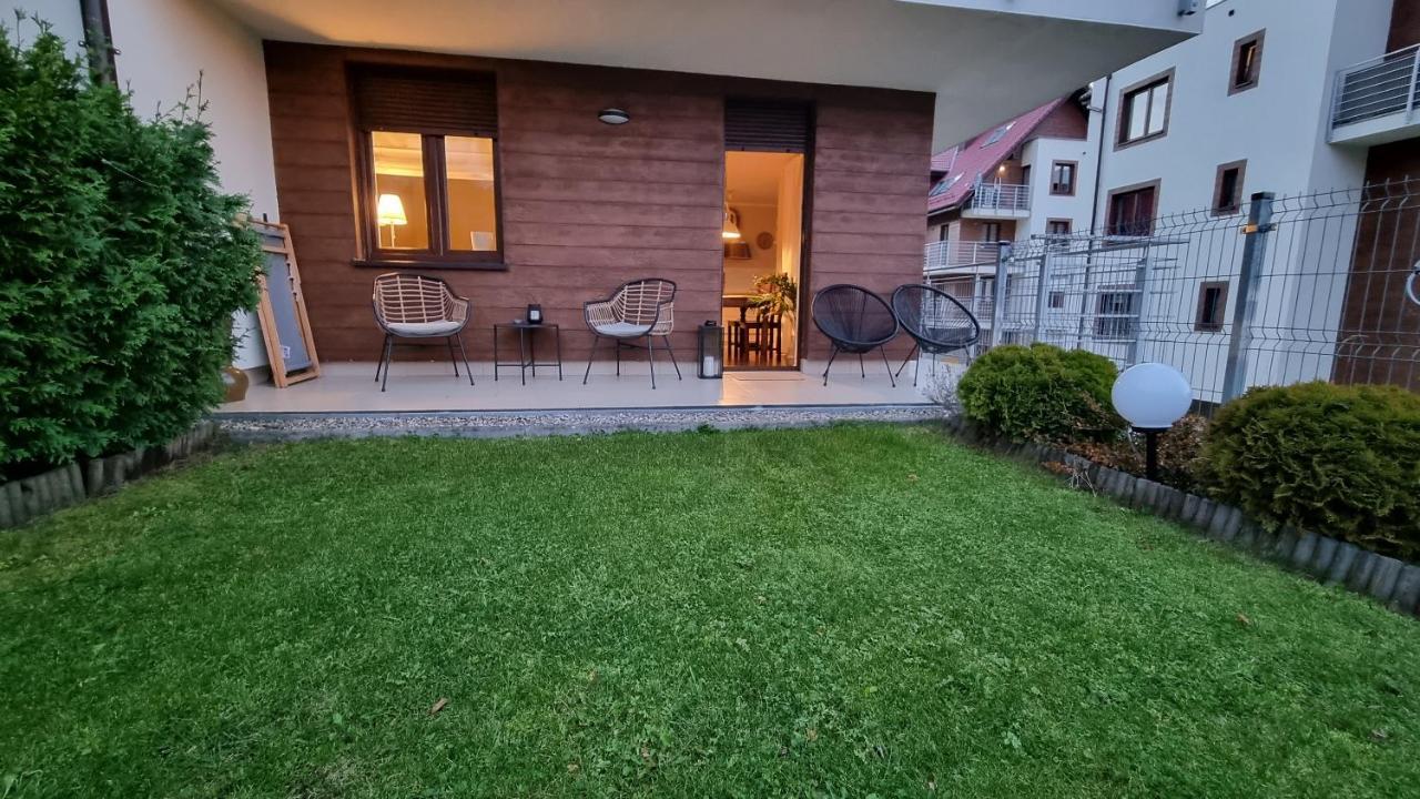 Two Garden Apartment, Apartament Z Dwoma Tarasami I Ogrodkami Поляниця-Здруй Екстер'єр фото